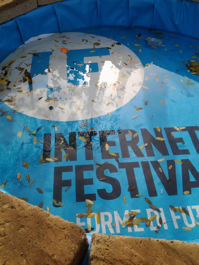 Internet Festival 2014 «Forme di futuro» logo, Pisa